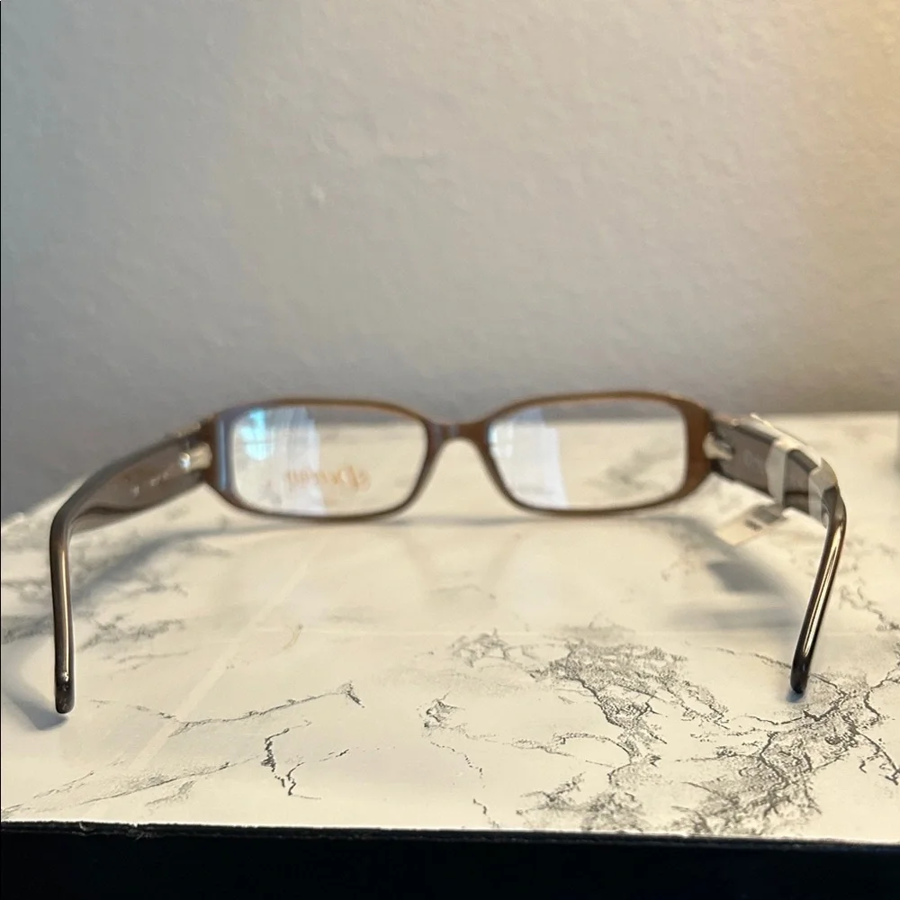 Dereon Elegant Brown With Silver Accents Women's Glasses. Size 53-17-135